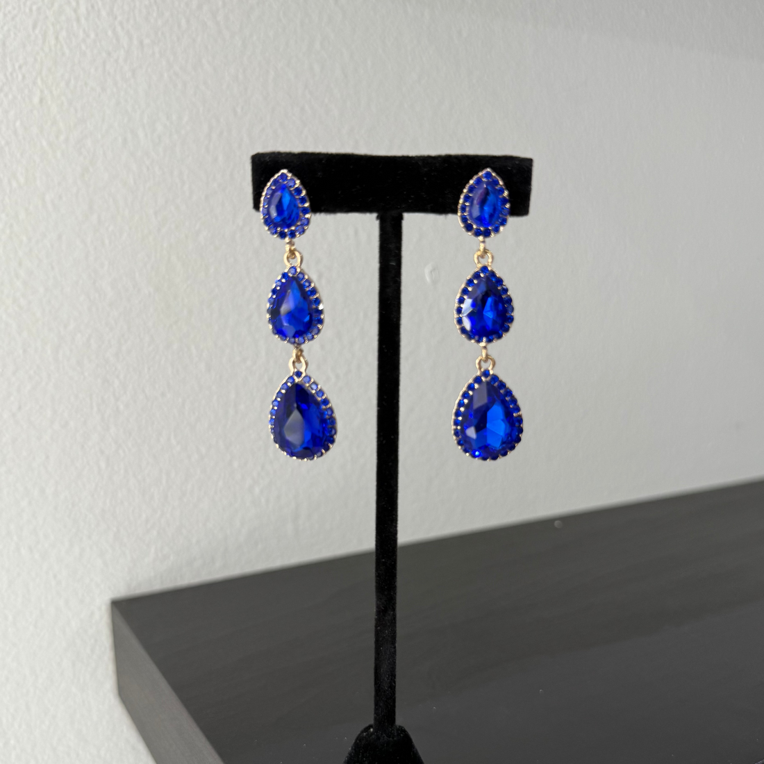 elva blue